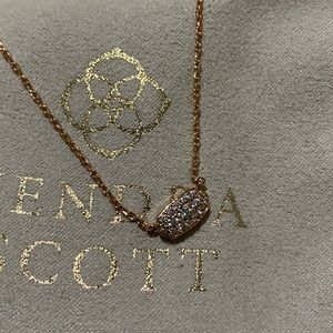 Grayson Crystal Pendant in Rose Gold 💙